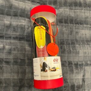 Élé Insiders Red and Yellow Fitness Shoes Size M (7/8)